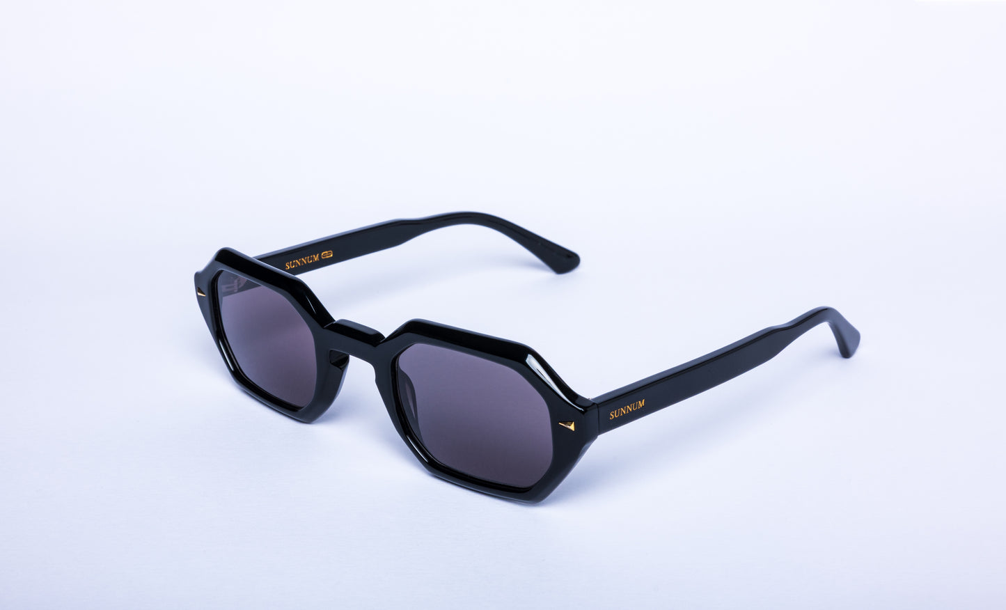 SN.R 01